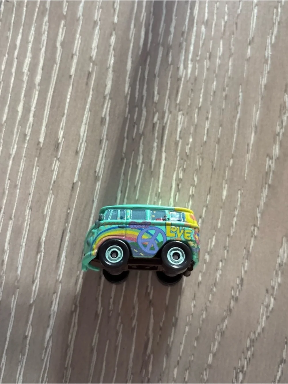 DISNEY PIXAR CARS DIE CAST MINI RACERS FILLMORE VW BUS